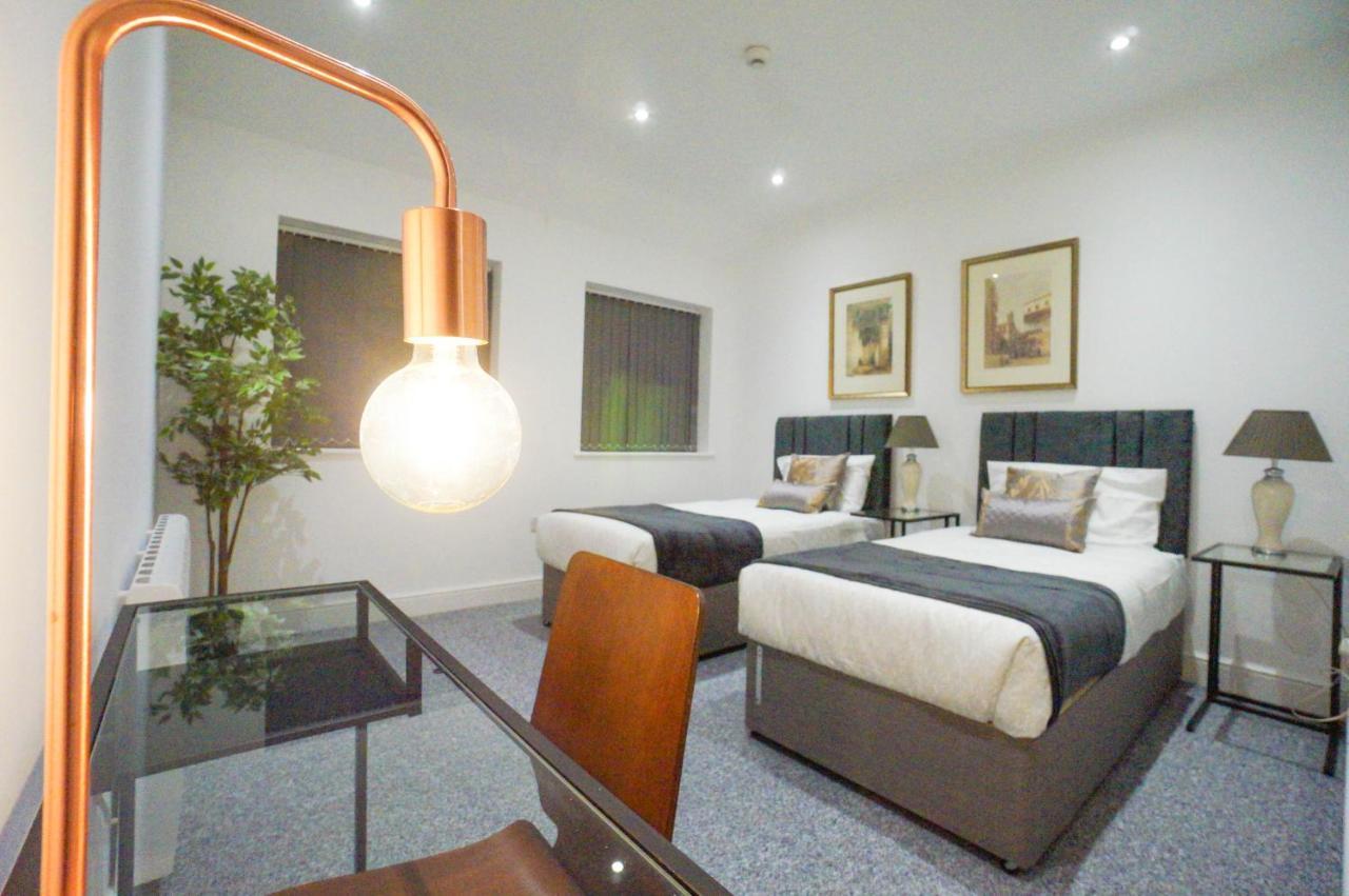 Premium Apartments Thatcham Broadway Buitenkant foto