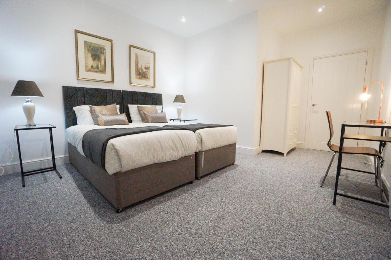 Premium Apartments Thatcham Broadway Buitenkant foto